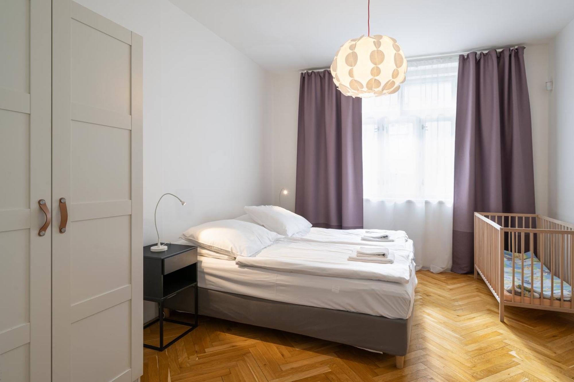 Veleslavin Apartments Prag Exterior foto